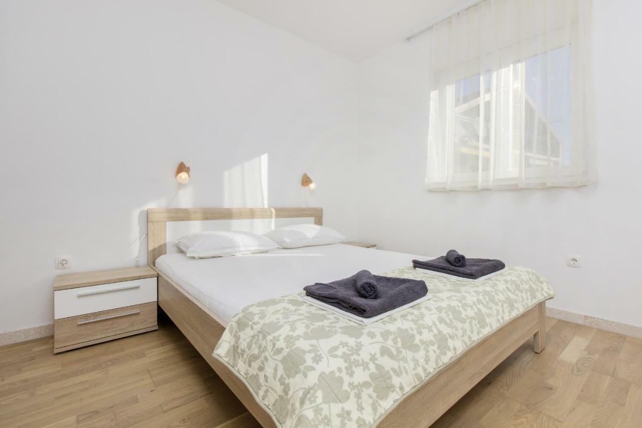 Apartmani Gabriella ヴォディツェ エクステリア 写真
