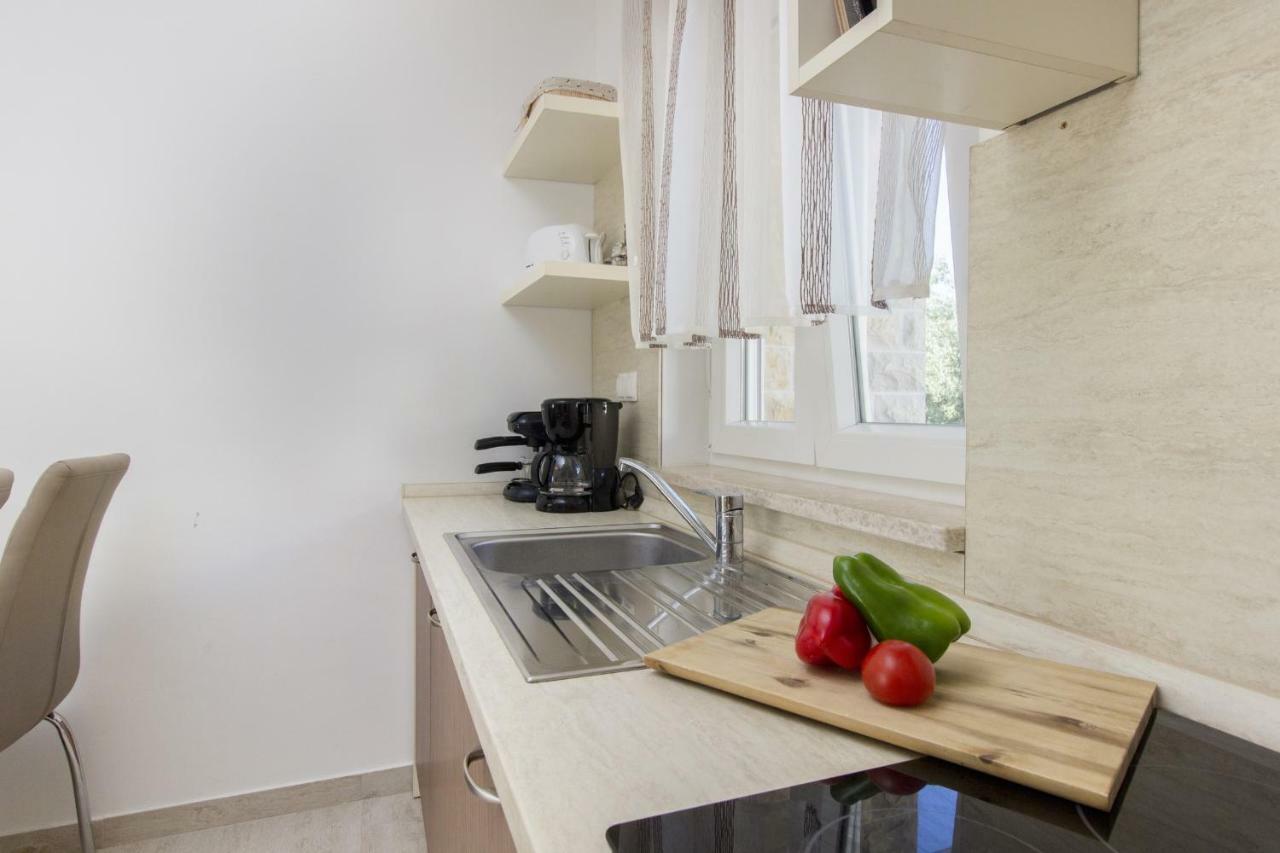 Apartmani Gabriella ヴォディツェ エクステリア 写真
